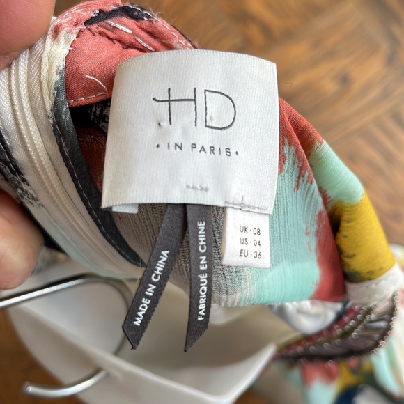 Sleeveless sheath dress - Picture 6 of 7